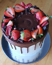 Load image into Gallery viewer, Chocolate and Strawberry Cake
