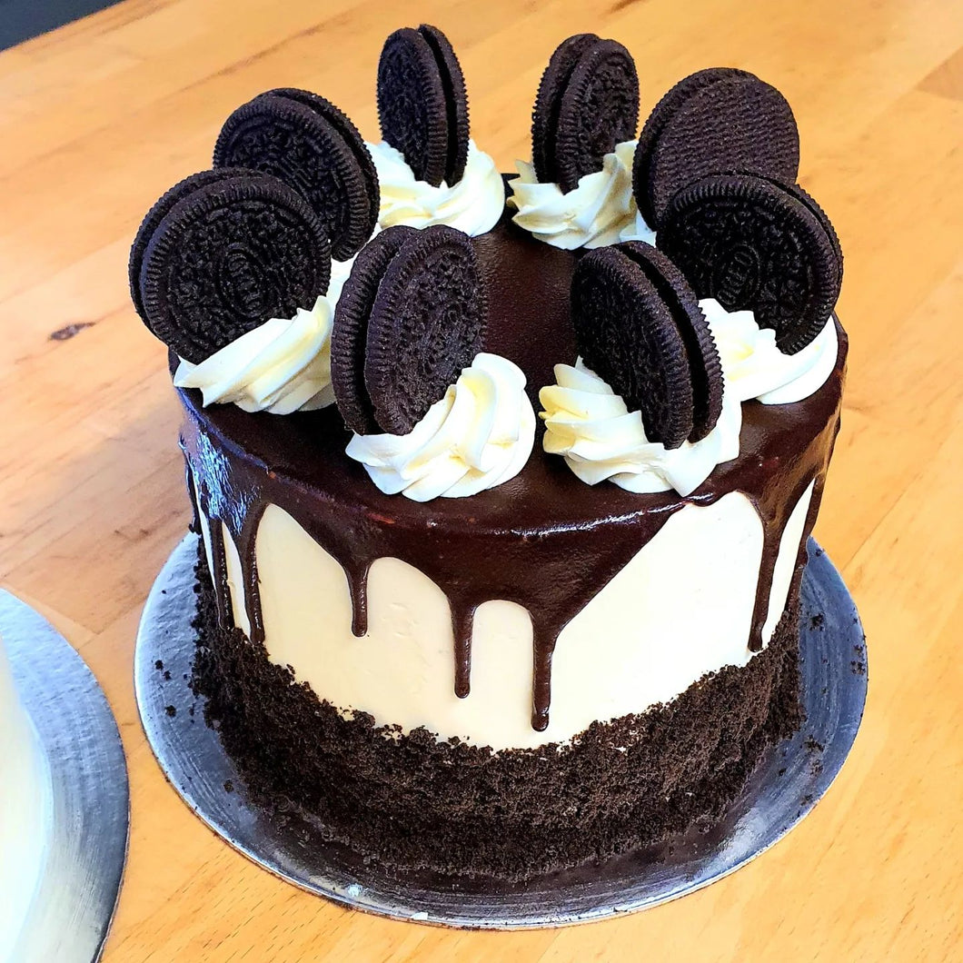 Cookies and Cream Cake