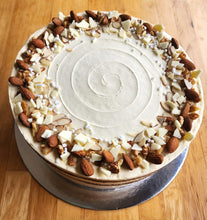 Load image into Gallery viewer, Carrot Cream cheese Cake
