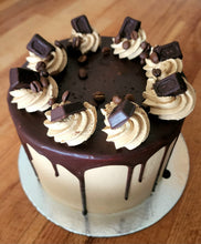 Load image into Gallery viewer, Dark Chocolate Mocha Cake
